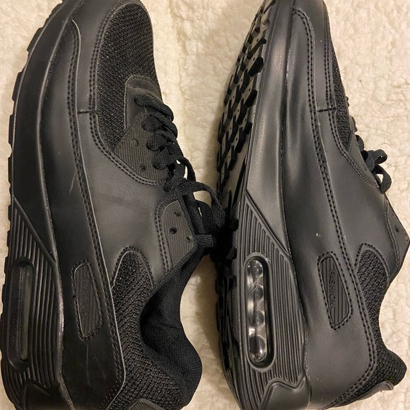 Sketchers Work size 10 relaxedfit air cool runners - Picture 8 of 13